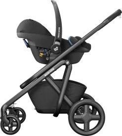 Maxi-Cosi Pebble Pro I-Size Autostoeltje - Essential Black -Kinderwagens Kortingswinkel 1072x1200
