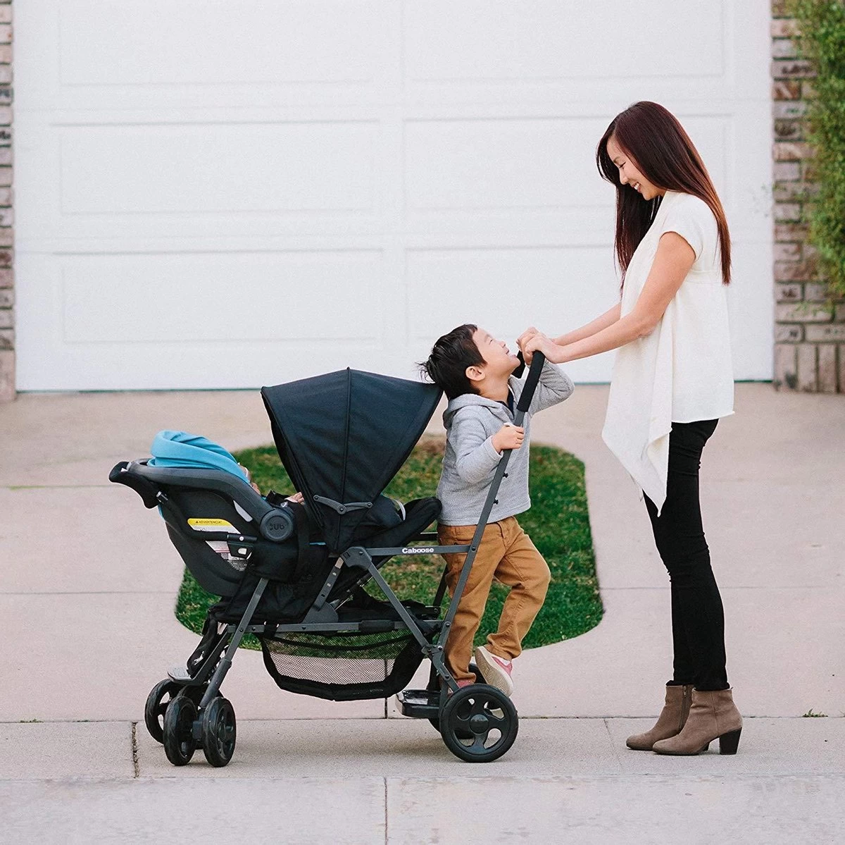 Joovy Caboose Graphite Stand On Tandem Buggy - Zwart - Duo Buggy - Dubbele Buggy 5 Joovy Caboose Graphite Stand On Tandem Buggy - Zwart - Duo Buggy - Dubbele Buggy - Afbeelding 5