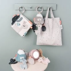 Done By Deer Sensory To Go Speeltje Lalee - Powder -Kinderwagens Kortingswinkel 1200x1200 146