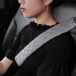 Hazlö Luxe Gordelhoezen - Checkered - Auto Gordel Beschermer - Schouderhoezen - Gordelkussen - Gordelhoes - 2 Stuks - Grijs -Kinderwagens Kortingswinkel 1200x1200 870