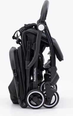 Hamilton By Yoop X1 Plus Buggy – Nieuw, Hoger, Uitgebreider 2023 Model – Premium Stroller Met One Hand Folding Technologie – Zwart – Lichte, Verstelbare En Wendbare Kinderwagen Met Vele Gemakken -Kinderwagens Kortingswinkel 758x1200