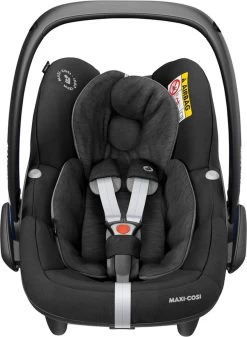 Maxi-Cosi Pebble Pro I-Size Autostoeltje - Essential Black -Kinderwagens Kortingswinkel 880x1200